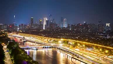 8K实拍南京夜景车流延时明城墙秦淮河视频的预览图